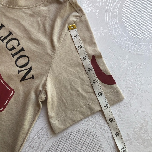 True Religion Girls Size M Tan Logo Graphic T-Shirt Short Sleeves Slim-Fit Tee - Picture 6 of 12